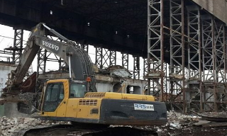 Демонтаж ангаров в Североуральске под ключ - стоимость от 1586 руб. | 2Землекопа-Сву