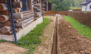 Ручная копка траншей в Североуральске - цена от 952 руб. - 2Землекопа-Сву