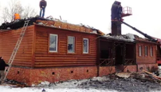 Разбор сгоревшего дома в Североуральске от 3911 руб. - 2Землекопа-Сву